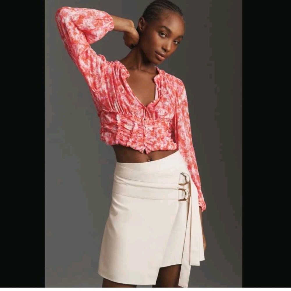 Anthropologie long-sleeve femme ruched cropped top blouse